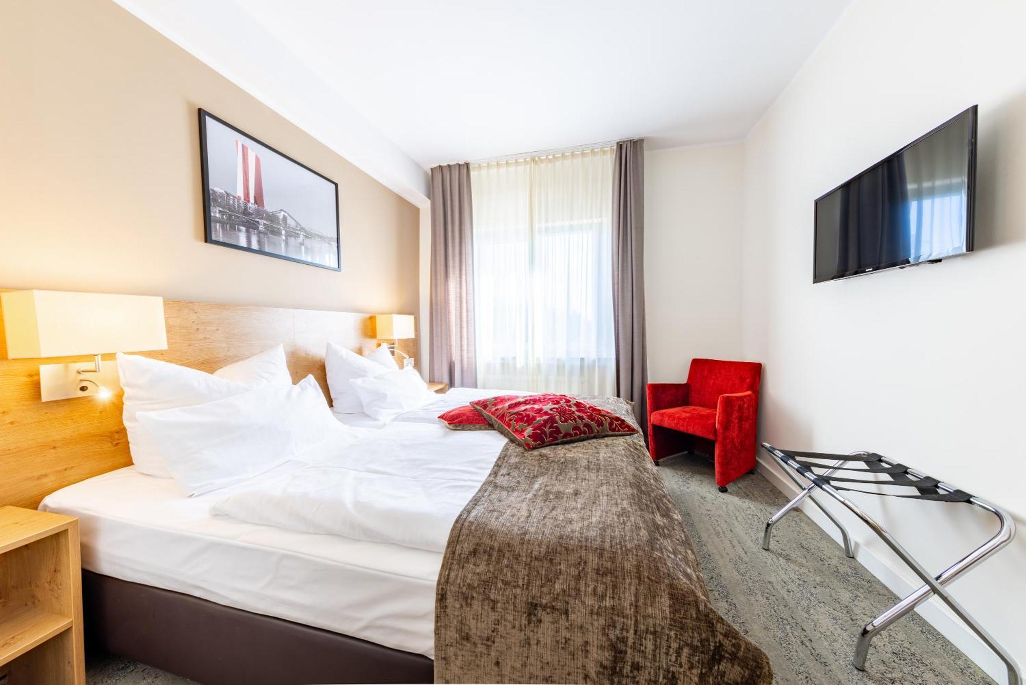 Maingau Hotel Франкфурт-на-Майне Экстерьер фото